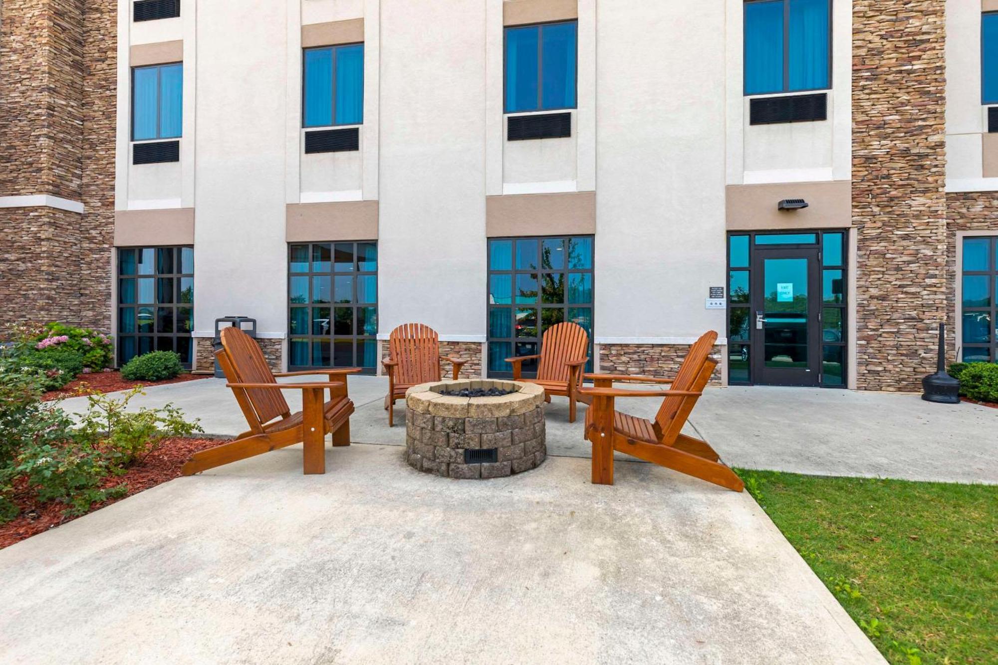 Comfort Inn & Suites East Ellijay Exterior foto